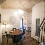 Pensión 5 - Palazzo Antico 3*