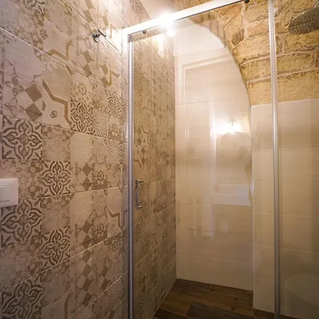 5 - Palazzo Antico 3* Putignano