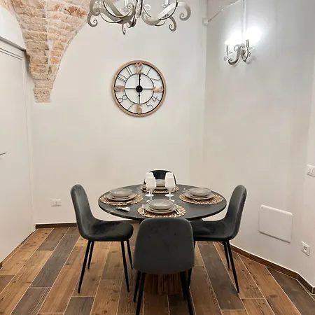 5 - Palazzo Antico 3*